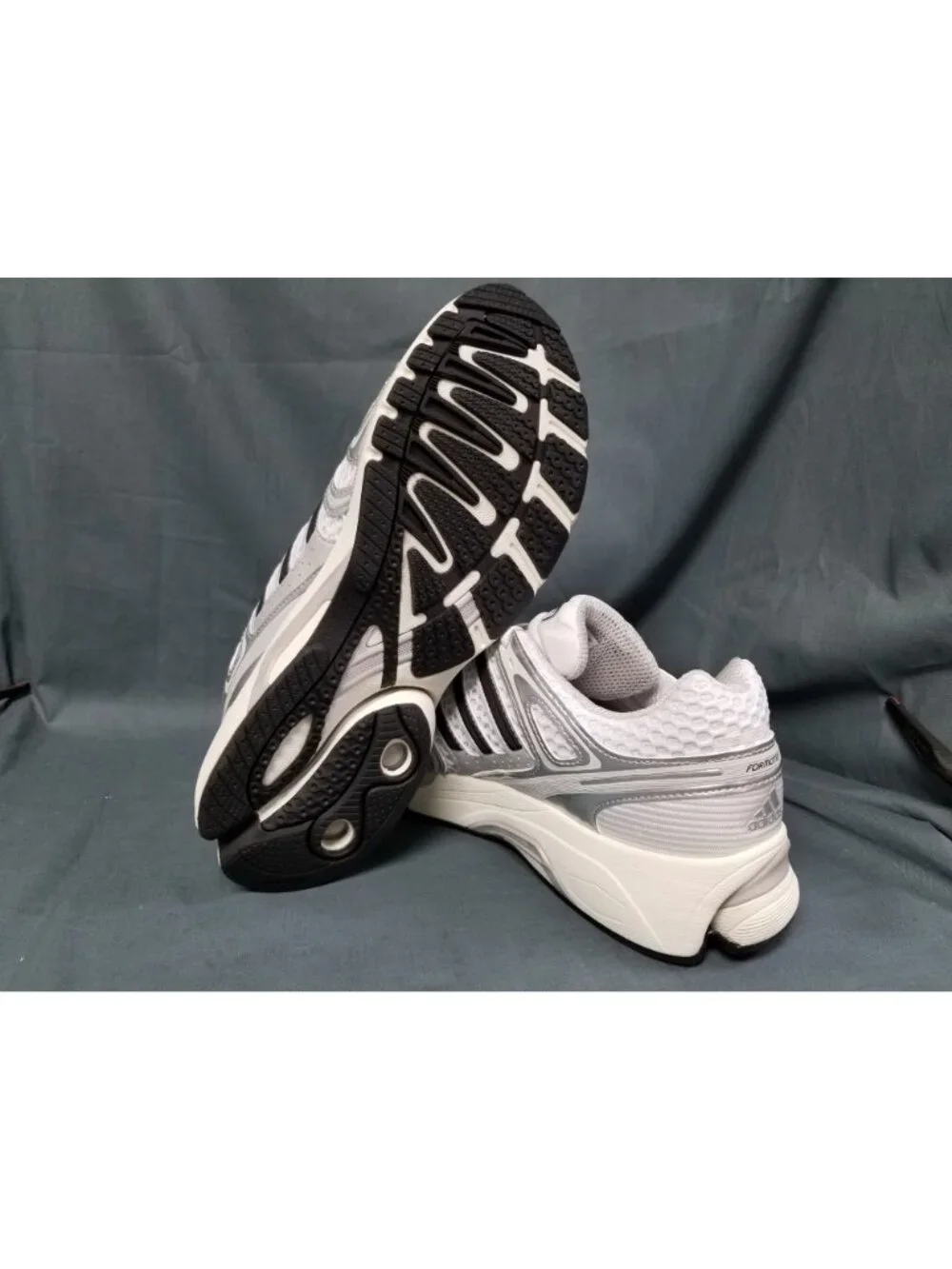 Adidas Adistar Control 5 J (GS) Grey Silver Metallic Boys Size 5 NEW NO BOX!
